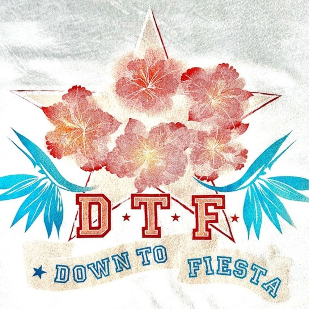 Rebecca Minkoff DTF T-shirt Sz M